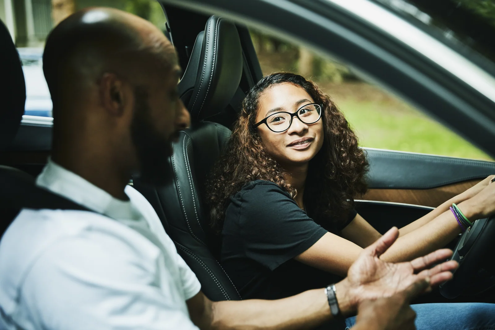 Driving lesson image